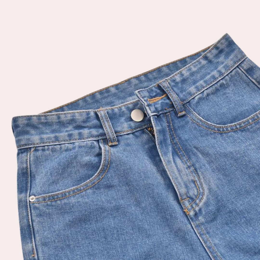 Dora - Lässige Damenshorts mit Hoher Taille
