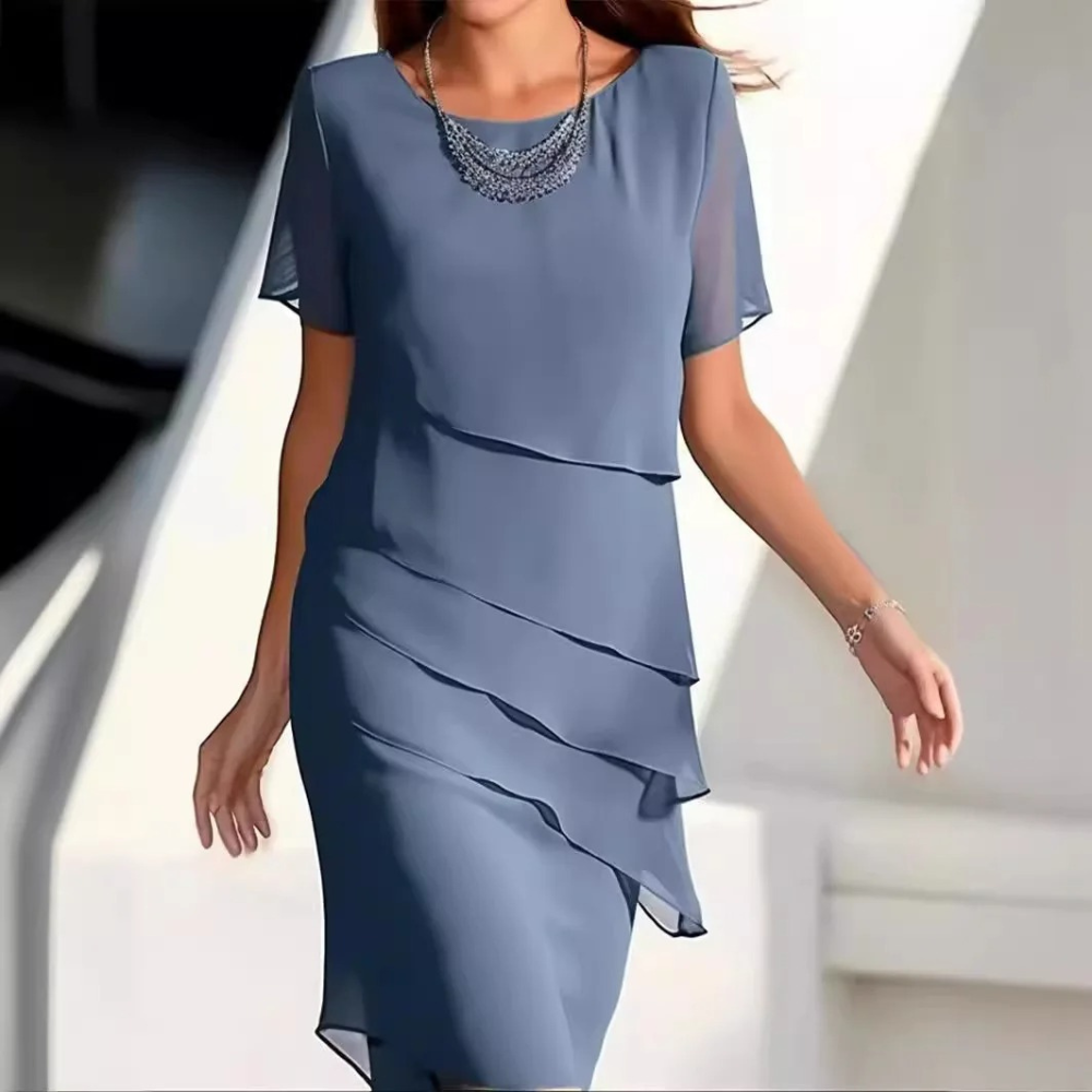 Karmen - Modernes Chiffon-Midikleid mit Elegantem Lagen-Design