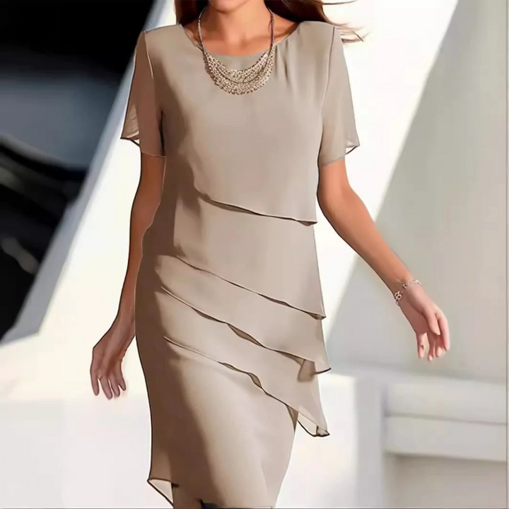 Karmen - Modernes Chiffon-Midikleid mit Elegantem Lagen-Design