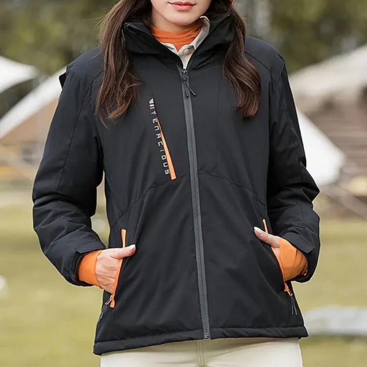 Gweneth - Bequeme Jacke mit Modischer Kapuze
