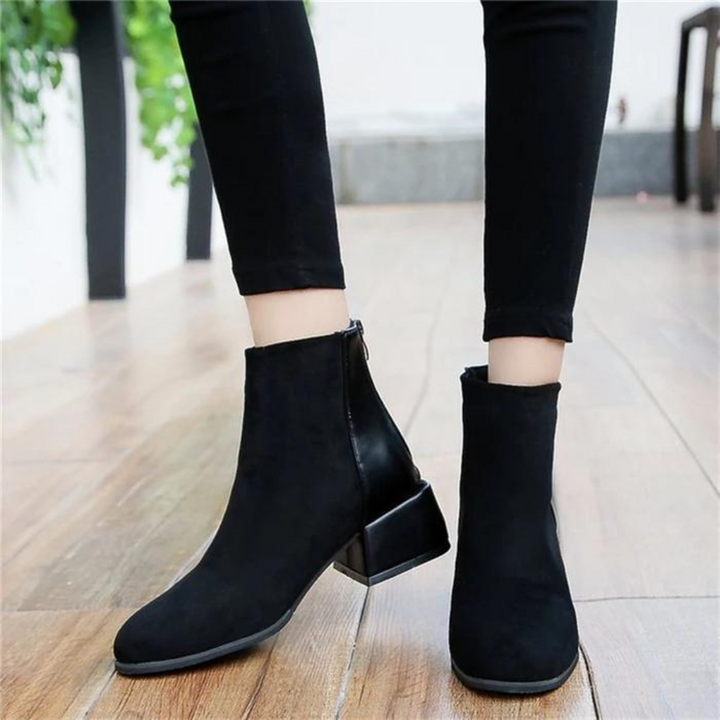 Eszter - Vielseitige Damenstiefelette mit Blockabsatz