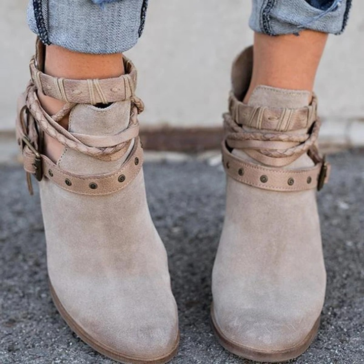 Izabela - Trendige Damenstiefel