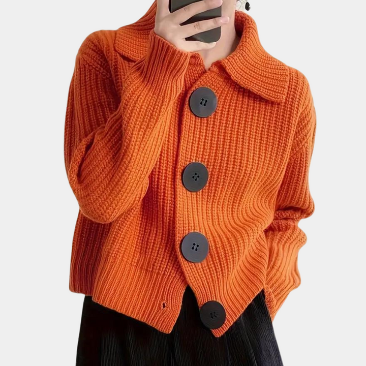 Pia - Bequeme Und Modische Damenstrickjacke