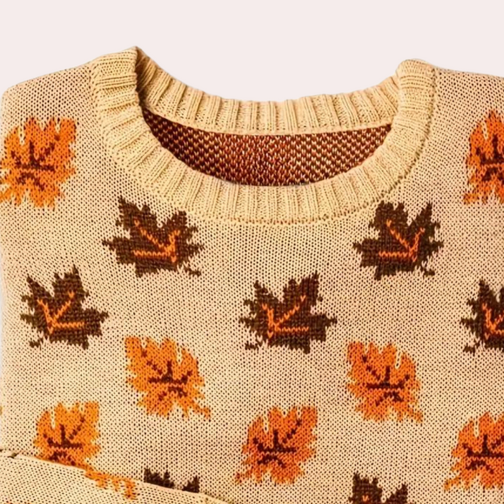Nerina – Damenstrickpullover mit Blattmotiv