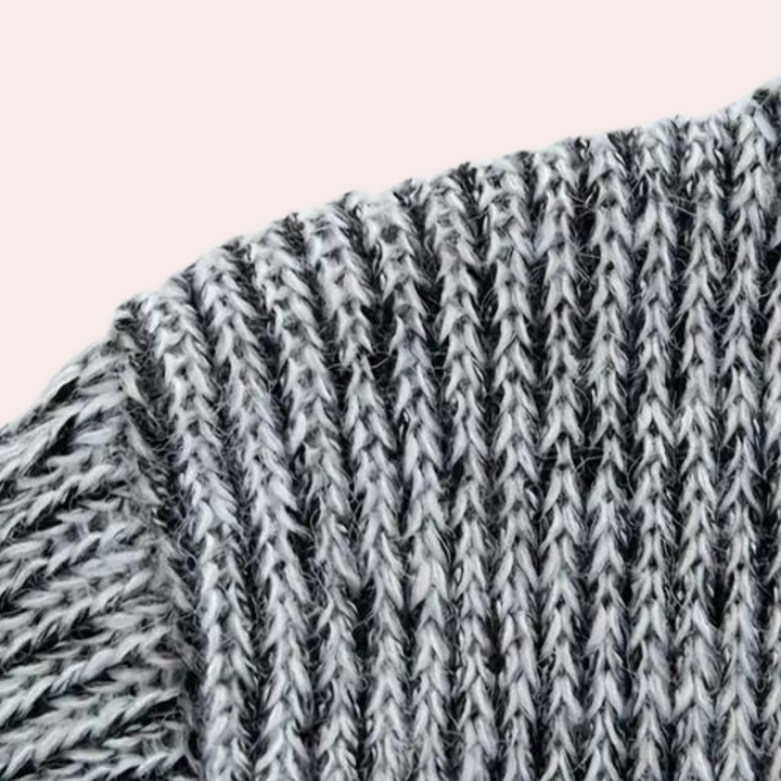 Fanis - Modische Herrenstrickjacke mit Kapuze