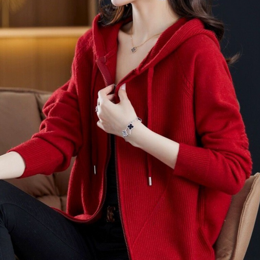 Danika - Lässige Damenstrickjacke mit Verstellbarer Kapuze