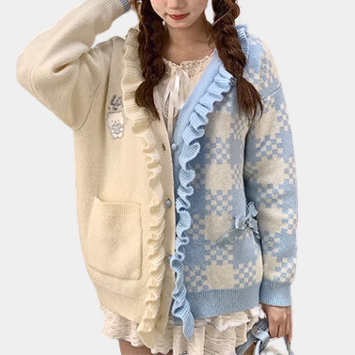 Aureliana - Elegante Strickjacke mit Rüschenbesatz für Damen
