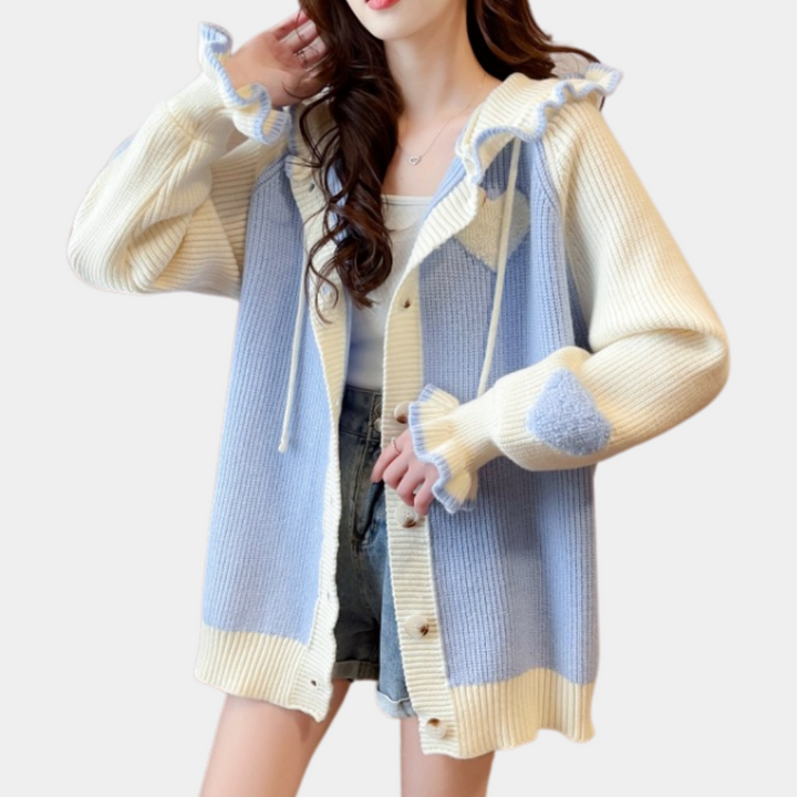 Ildiko - Lässige Damen Strickjacke mit Rüschenakzenten