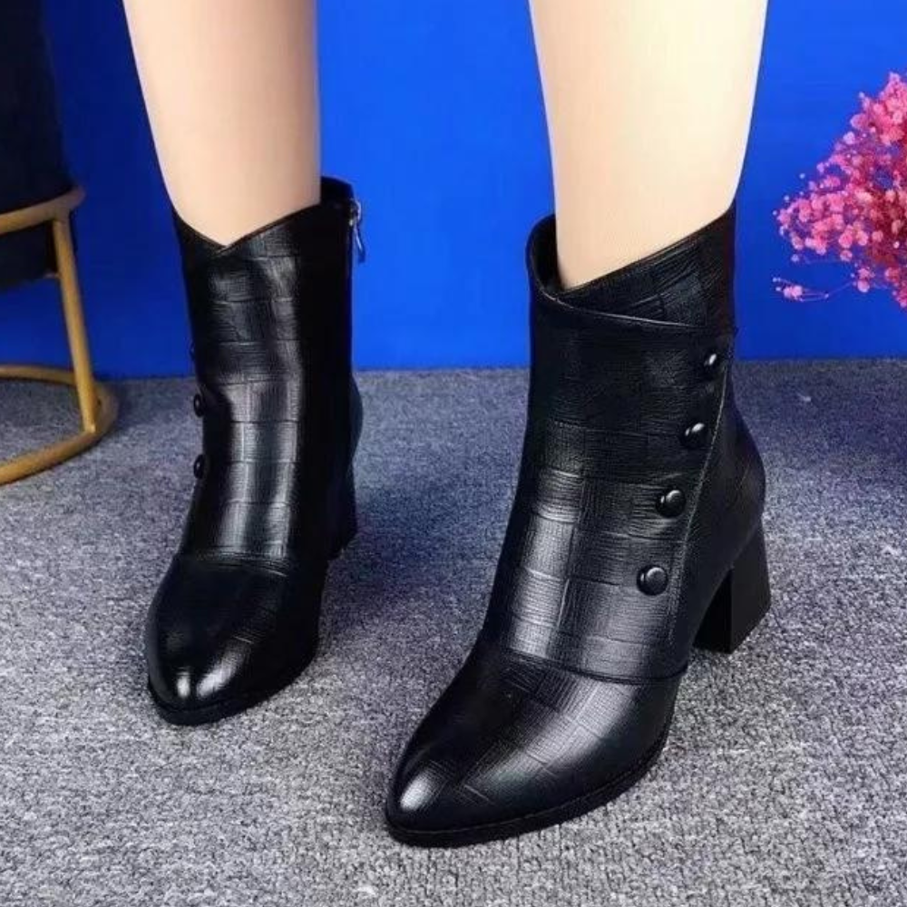 Marka - Elegante Damen-Absatzstiefel mit Reißverschluss