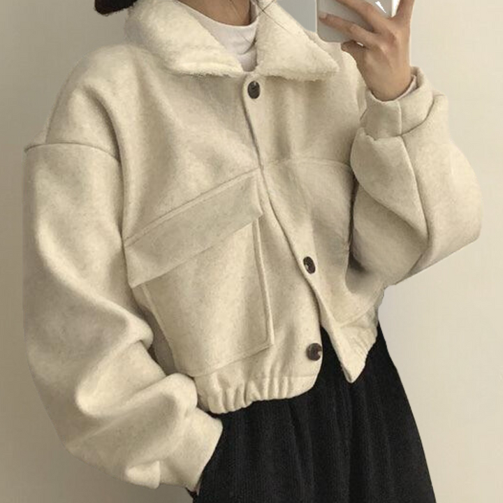 Lejla - Modische Kurze Strickjacke für Frauen