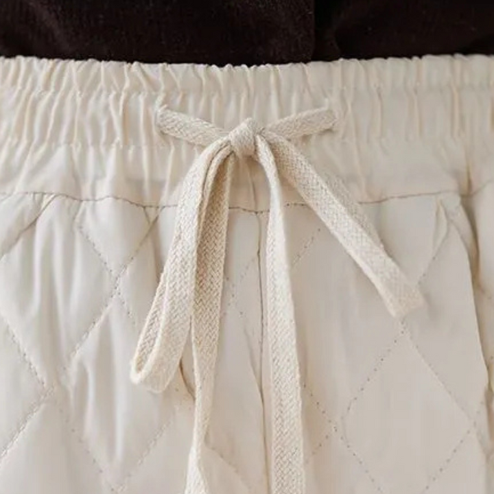 Lilia - Modische Weite Hose für Damen